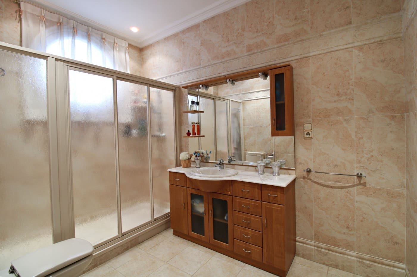 8 Zimmer Villa zu verkaufen in Elche / Elx mit Garage - 840.000 € (Ref: 9735582)