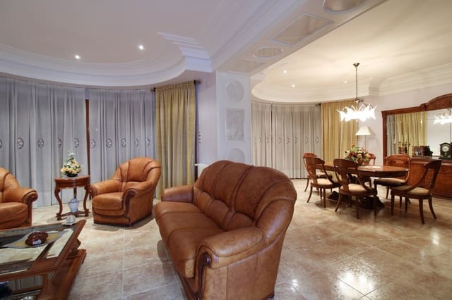 8 Zimmer Villa zu verkaufen in Alzabares, Elche / Elx mit Garage - 840.000 € (Ref: 9735582)