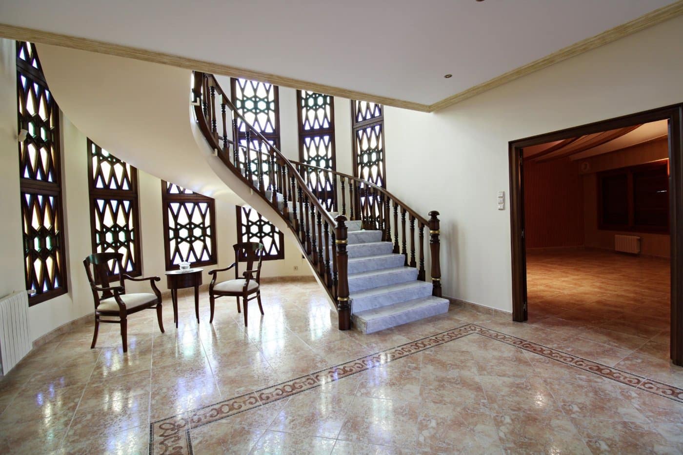 8 Zimmer Villa zu verkaufen in Elche / Elx mit Garage - 840.000 € (Ref: 9735582)