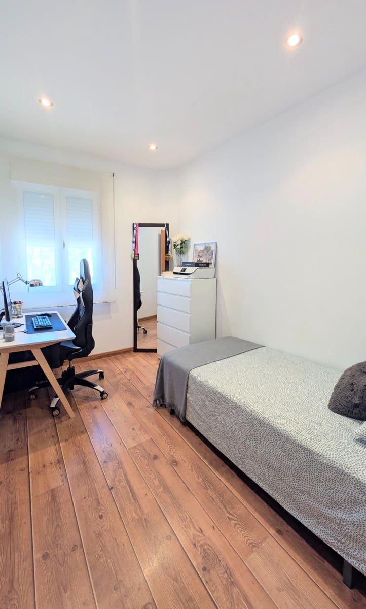 3 bedroom Flat for sale in Elche / Elx - € 159,000 (Ref: 9741738)