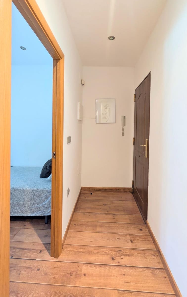 3 bedroom Flat for sale in Elche / Elx - € 159,000 (Ref: 9741738)