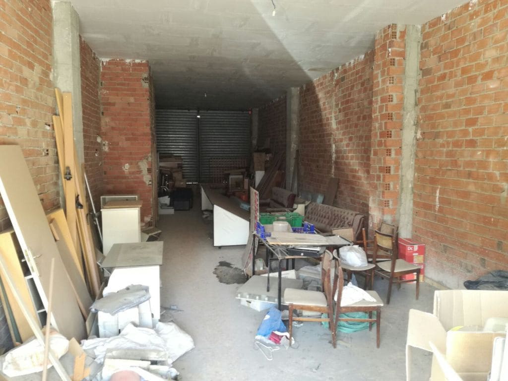 Commercial for sale in Elche / Elx - € 80,000 (Ref: 9755673)