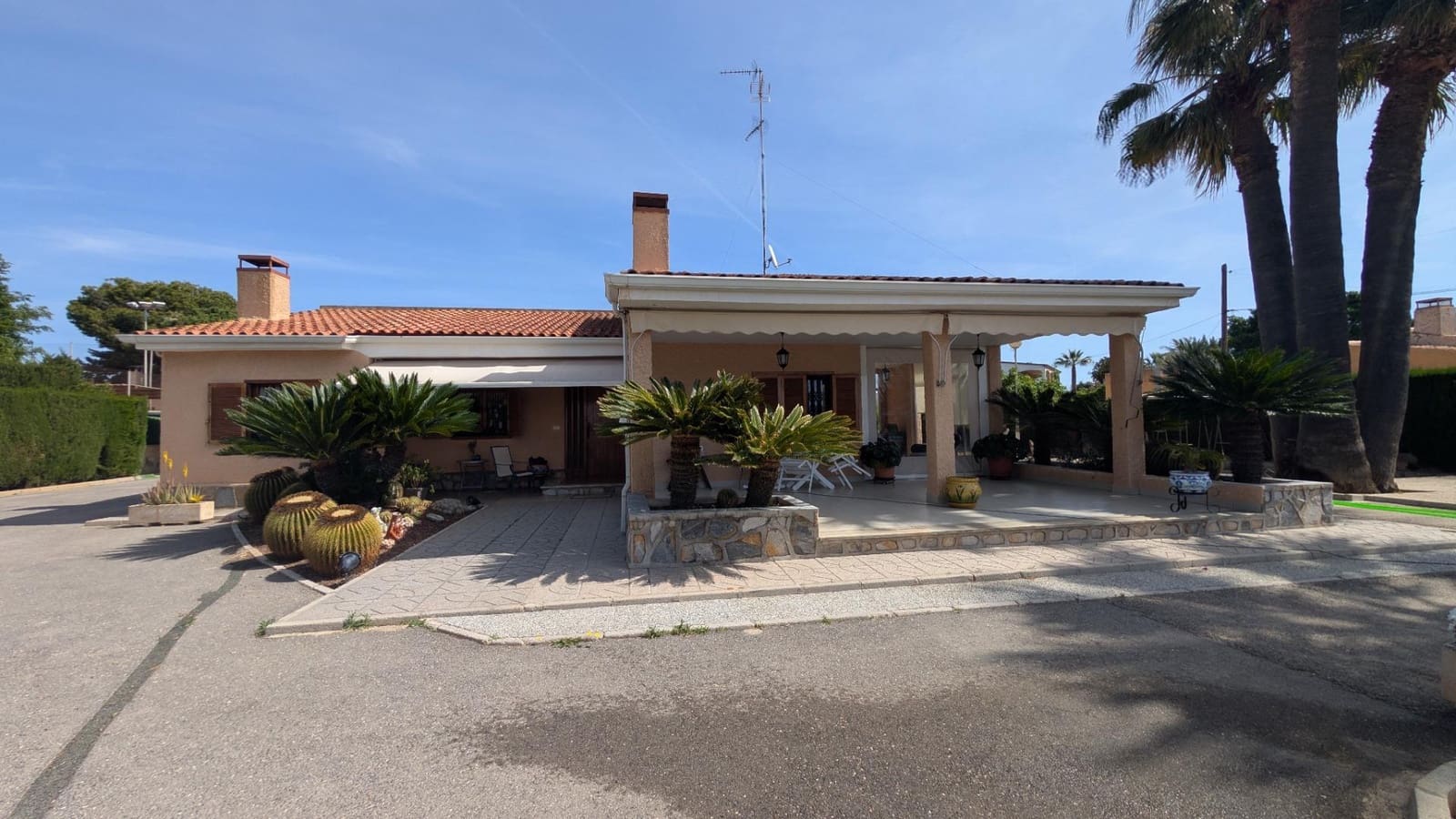 4 camera da letto Villa in vendita in Santa Pola con piscina garage - 545.000 € (Rif: 9794633)