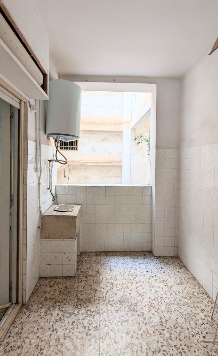 4 slaapkamer Flat te koop in Elche / Elx - € 185.000 (Ref: 9831359)