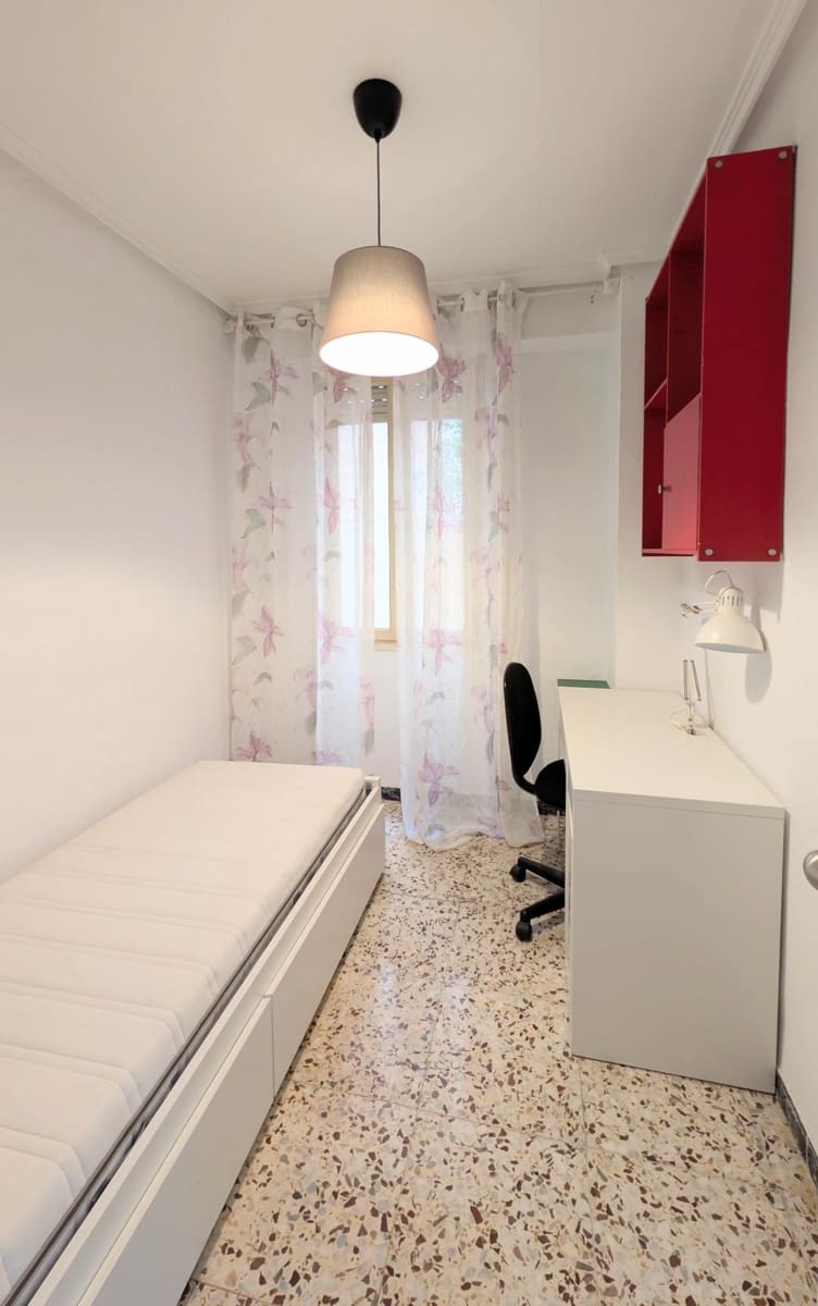 4 slaapkamer Flat te koop in Elche / Elx - € 185.000 (Ref: 9831359)