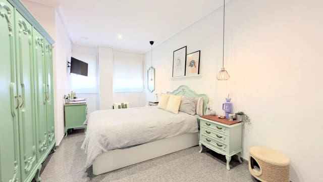 3 soveværelse Lejlighed til salg i Elche / Elx med garage - € 175.000 (Ref: 9831360)
