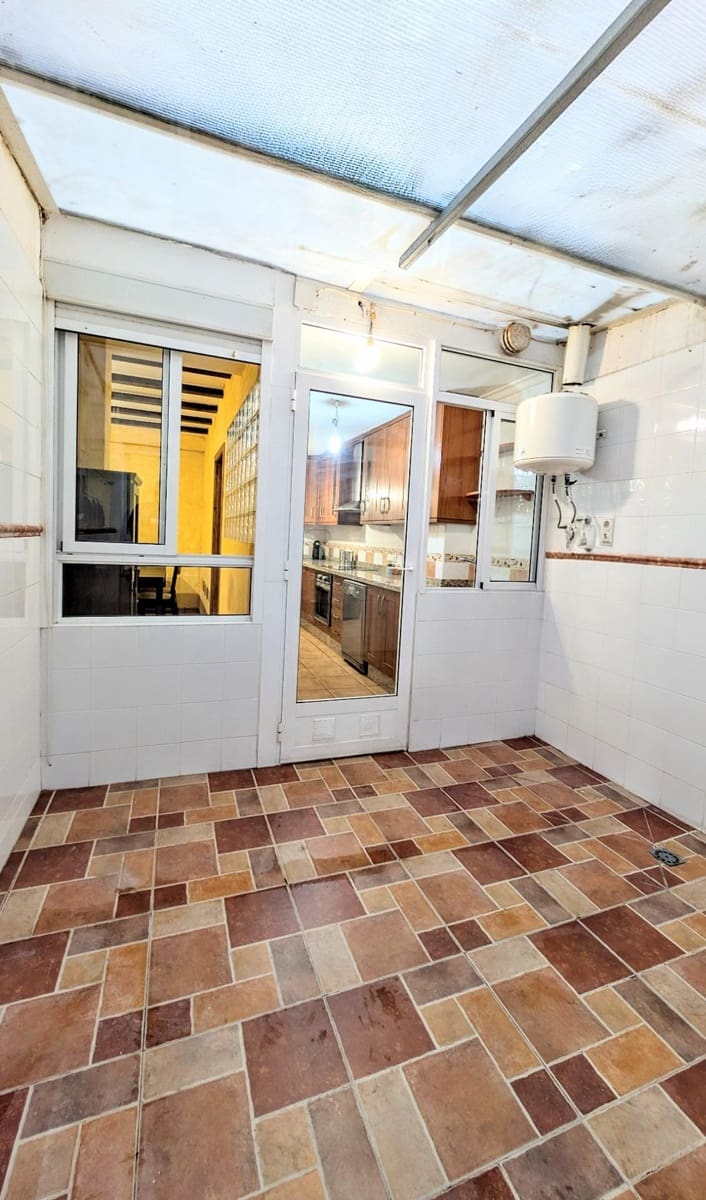 3 soverom Leilighet til salgs i Elche / Elx - € 153 000 (Ref: 9839266)