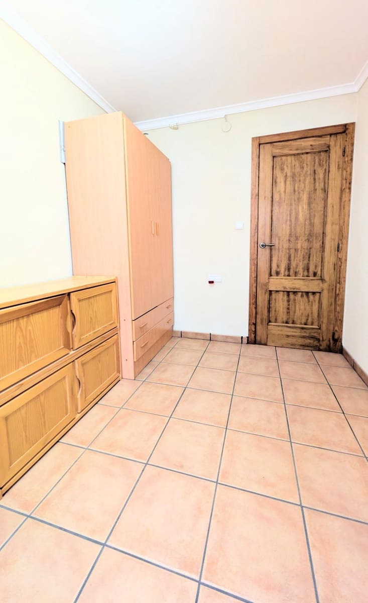 3 soverom Leilighet til salgs i Elche / Elx - € 153 000 (Ref: 9839266)