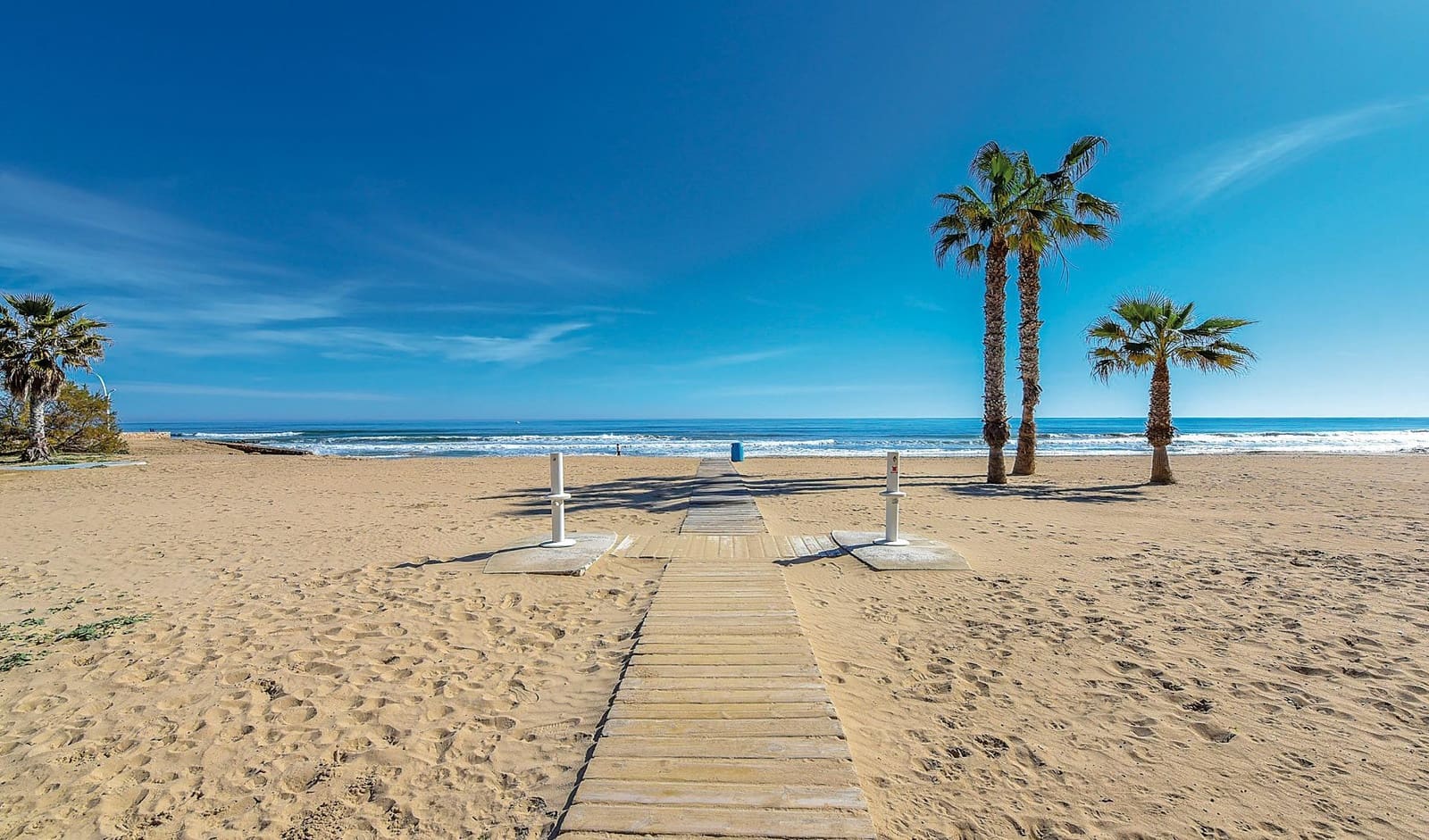 3 soverom Penthouse til salgs i Torrevieja med svømmebasseng - € 540 000 (Ref: 9851759)