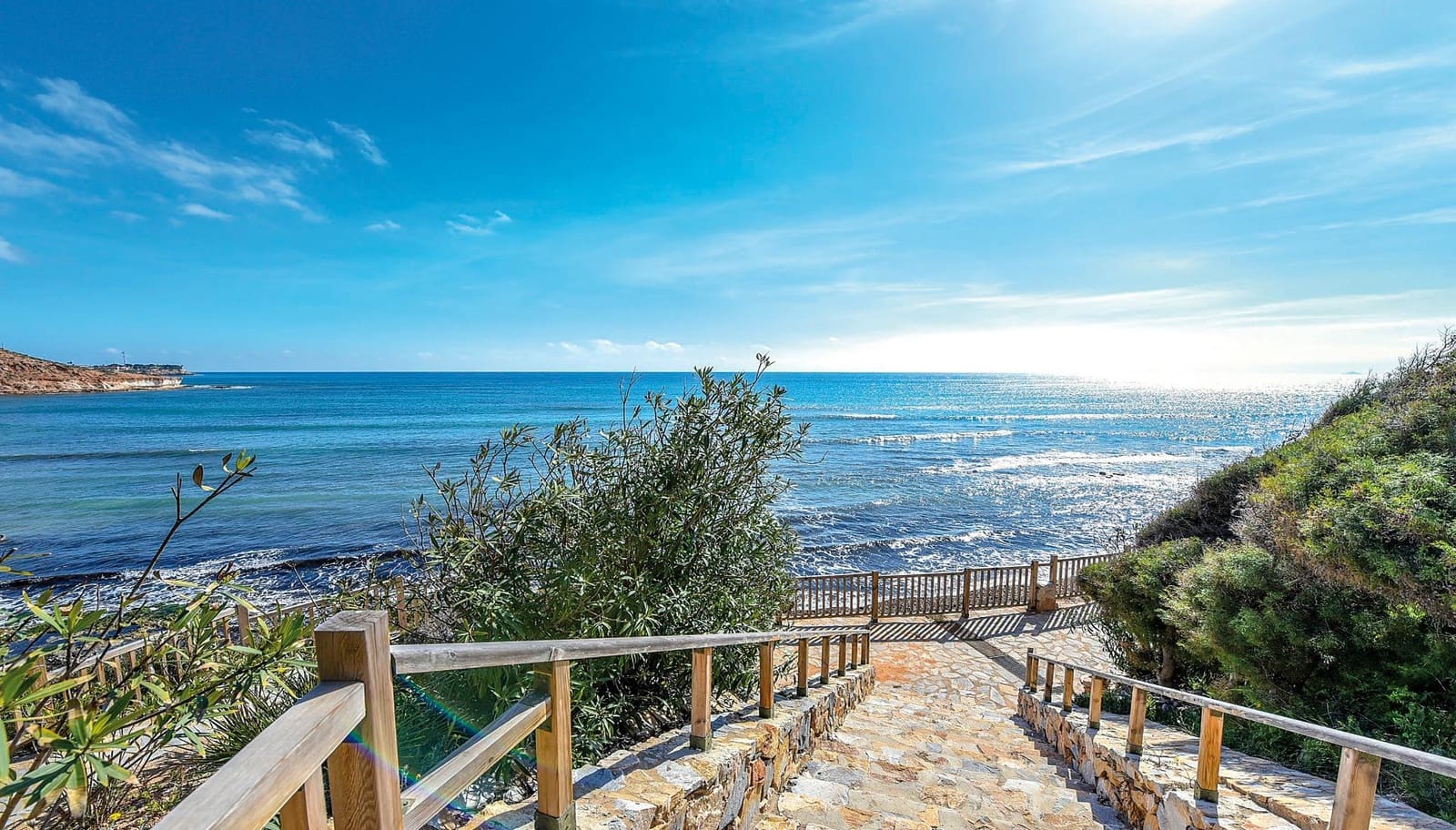 3 soverom Penthouse til salgs i Torrevieja med svømmebasseng - € 540 000 (Ref: 9851759)