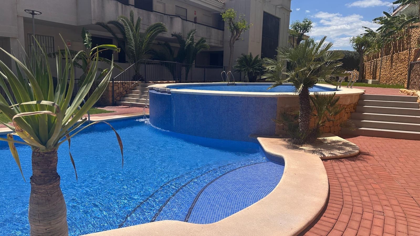 2 slaapkamer Flat te koop in Monforte del Cid met zwembad garage - € 219.999 (Ref: 9876429)