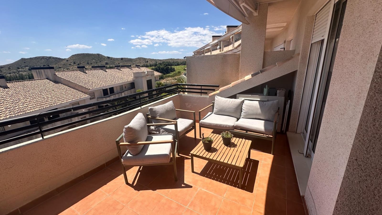 2 slaapkamer Flat te koop in Monforte del Cid met zwembad garage - € 219.999 (Ref: 9876429)