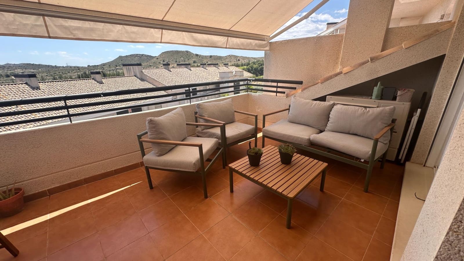2 slaapkamer Flat te koop in Monforte del Cid met zwembad garage - € 219.999 (Ref: 9876429)