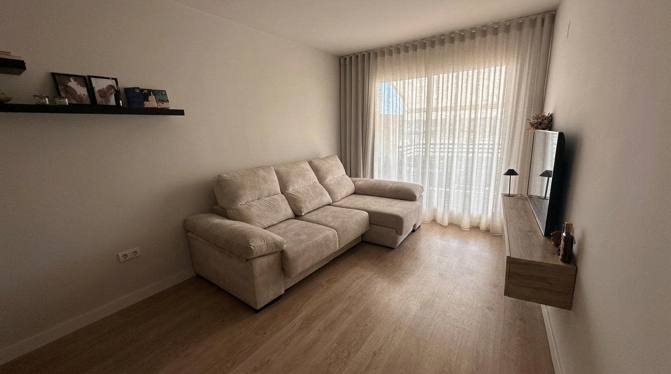 2 slaapkamer Flat te koop in Monforte del Cid met zwembad garage - € 219.999 (Ref: 9876429)