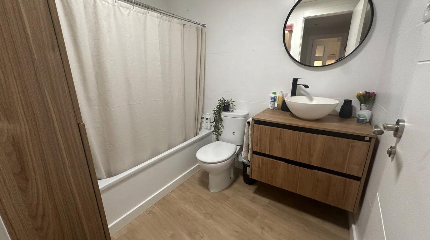 2 slaapkamer Flat te koop in Monforte del Cid met zwembad garage - € 219.999 (Ref: 9876429)