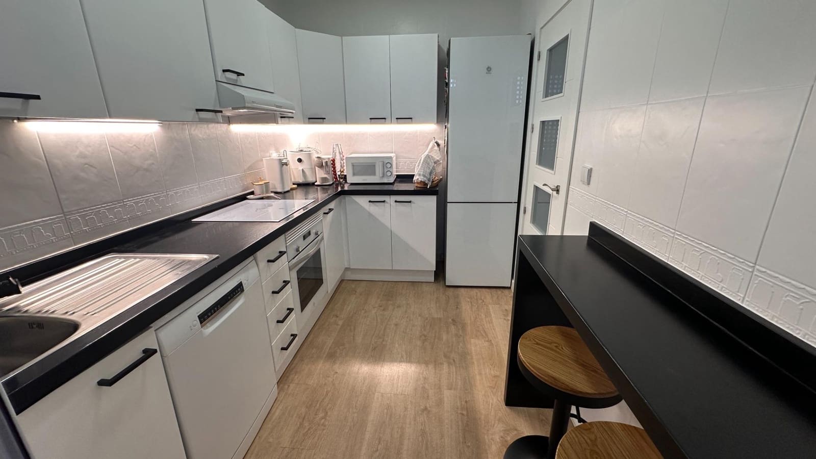 2 slaapkamer Flat te koop in Monforte del Cid met zwembad garage - € 219.999 (Ref: 9876429)