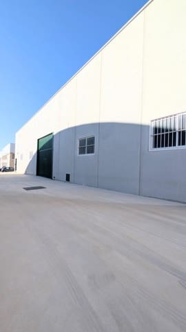 Virksomhed til salg i Crevillente / Crevillent med garage - € 546.000 (Ref: 9878854)