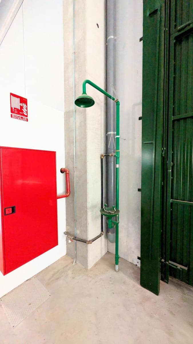 Business for sale in Crevillente / Crevillent with garage - € 546,000 (Ref: 9878854)