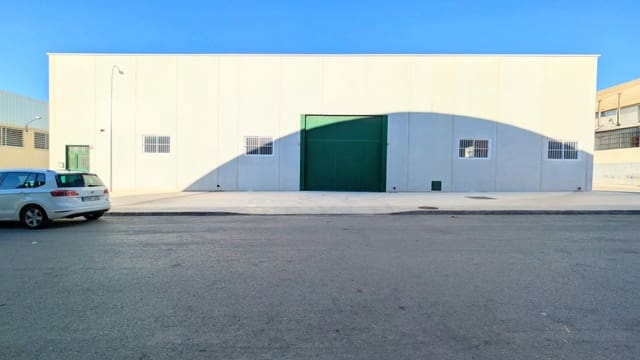 Virksomhed til salg i Crevillente / Crevillent med garage - € 546.000 (Ref: 9878854)