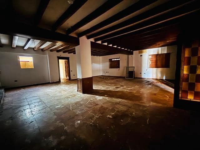 6 sypialnia Willa na sprzedaż w Vistahermosa, Miasto Alicante / Alacant z basenem - 640 000 € (Ref: 9878855)