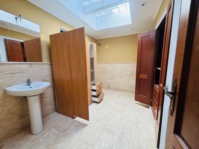 6 sypialnia Willa na sprzedaż w Miasto Alicante / Alacant z basenem - 640 000 € (Ref: 9878855)
