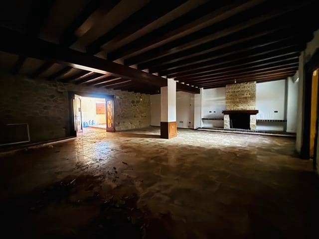 6 sypialnia Willa na sprzedaż w Miasto Alicante / Alacant z basenem - 640 000 € (Ref: 9878855)