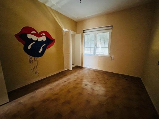 6 sypialnia Willa na sprzedaż w Miasto Alicante / Alacant z basenem - 640 000 € (Ref: 9878855)
