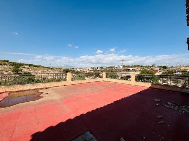6 sypialnia Willa na sprzedaż w Miasto Alicante / Alacant z basenem - 640 000 € (Ref: 9878855)