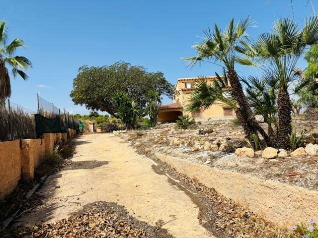 6 sypialnia Willa na sprzedaż w Vistahermosa, Miasto Alicante / Alacant z basenem - 640 000 € (Ref: 9878855)