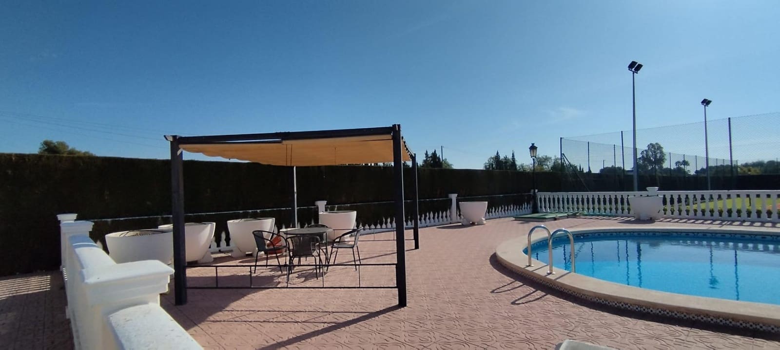 6 soverom Villa til salgs i Perleta med svømmebasseng garasje - € 950 000 (Ref: 9878857)
