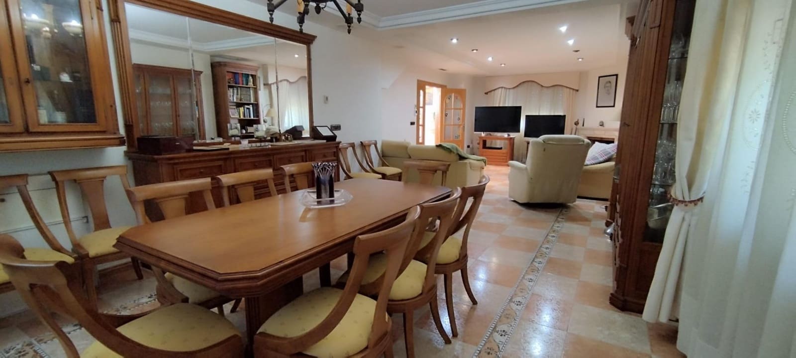 6 soverom Villa til salgs i Perleta med svømmebasseng garasje - € 950 000 (Ref: 9878857)