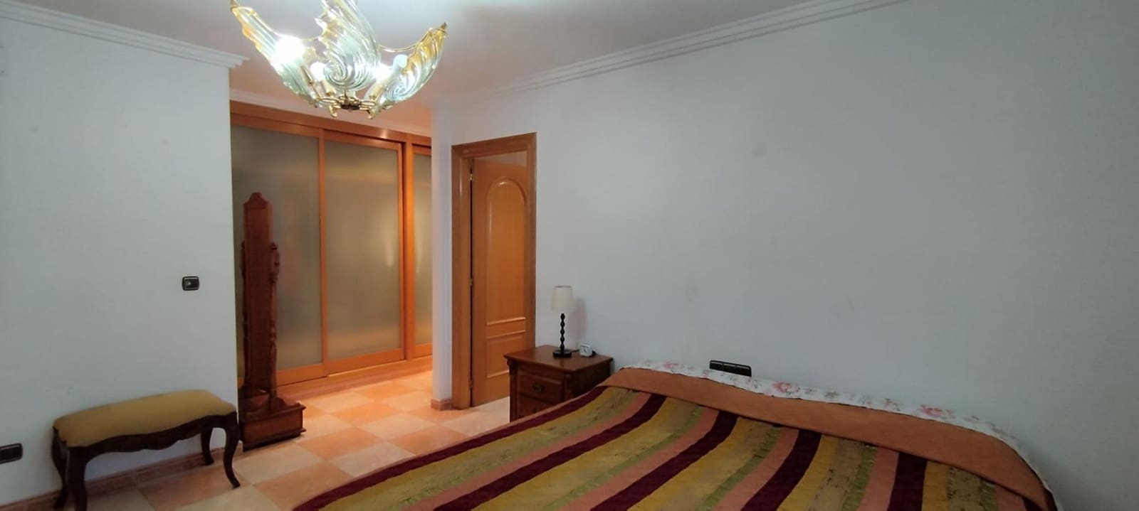6 soverom Villa til salgs i Perleta med svømmebasseng garasje - € 950 000 (Ref: 9878857)