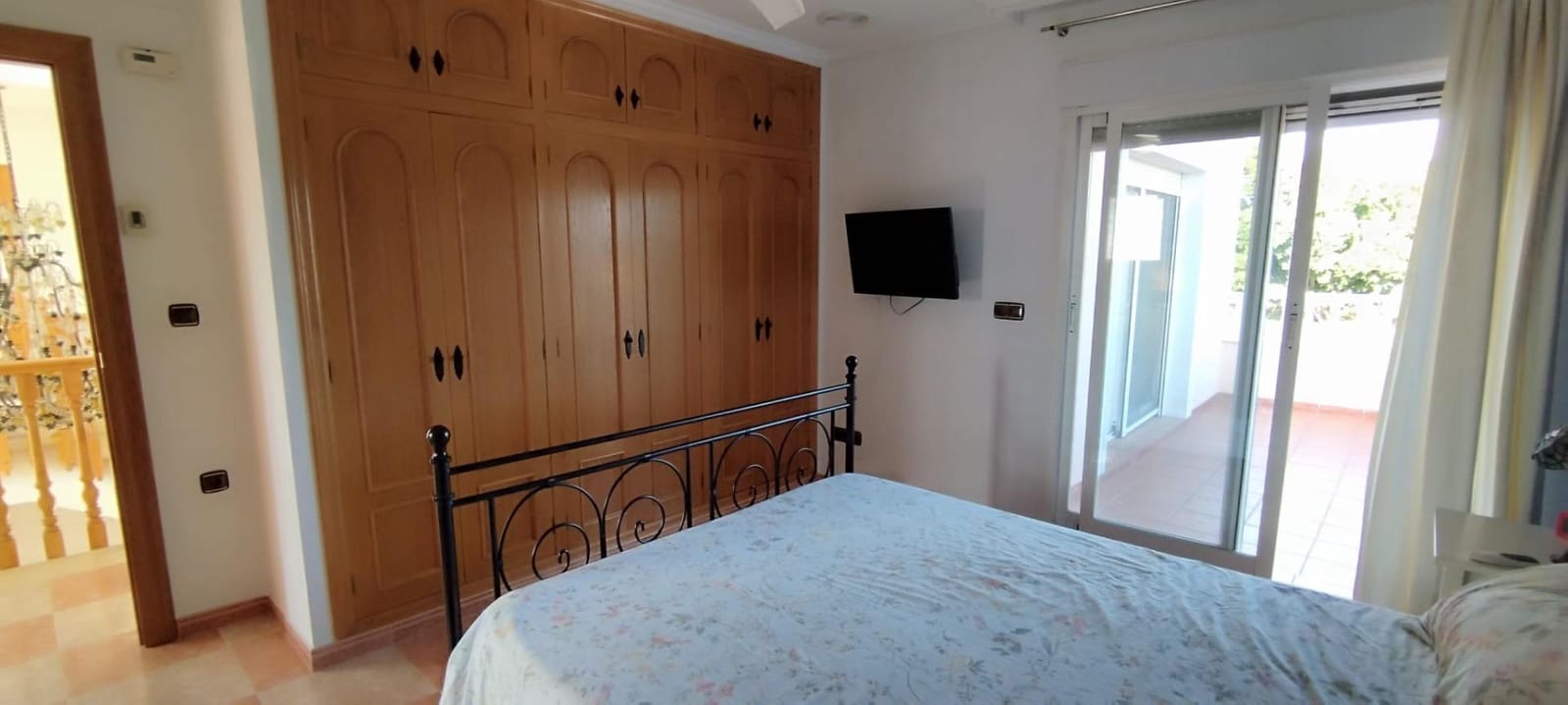 6 soverom Villa til salgs i Perleta med svømmebasseng garasje - € 950 000 (Ref: 9878857)