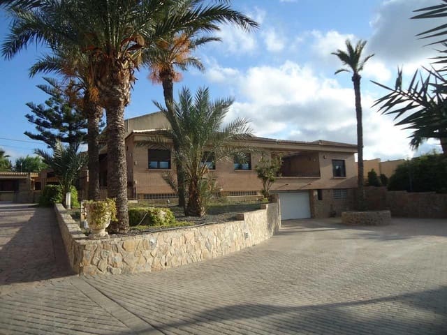 9 soverom Villa til salgs i Rebolledo, Alicante by med svømmebasseng - € 1 130 000 (Ref: 9878858)