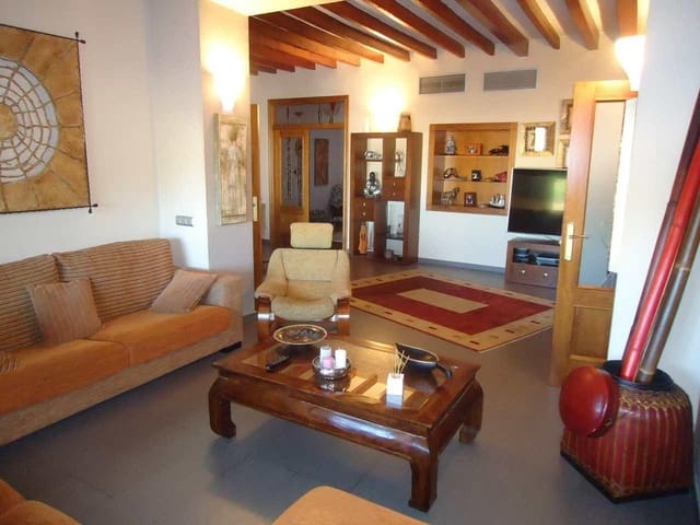 9 soverom Villa til salgs i Rebolledo, Alicante by med svømmebasseng - € 1 130 000 (Ref: 9878858)