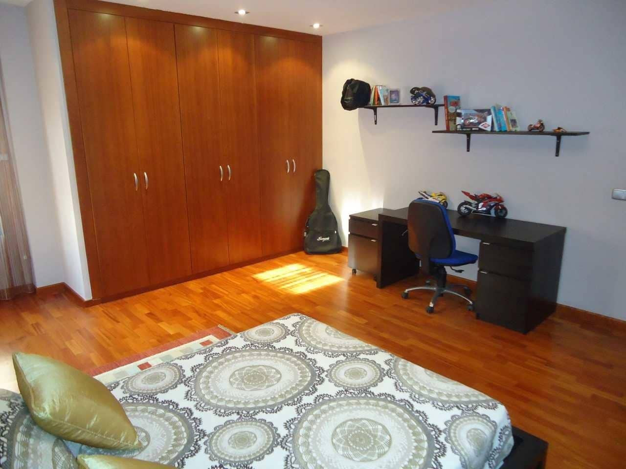 9 soverom Villa til salgs i Rebolledo med svømmebasseng - € 1 130 000 (Ref: 9878858)