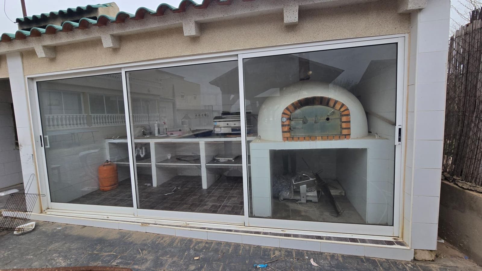 Chalet de 6 habitaciones en La Marina en venta con piscina - 430.000 € (Ref: 9878859)