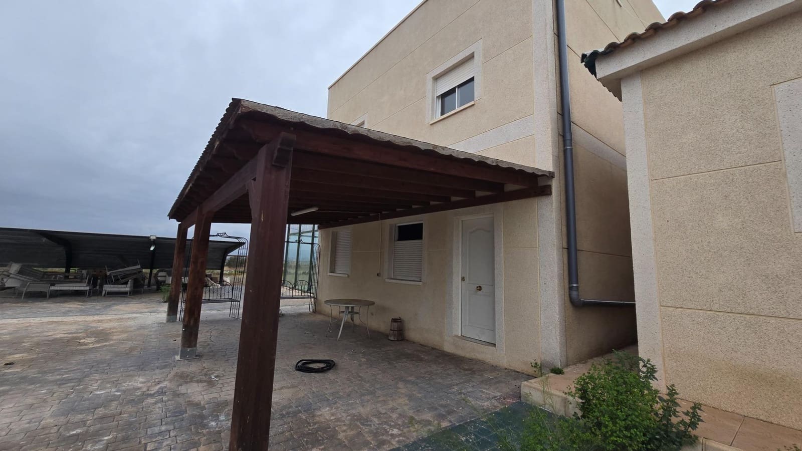Chalet de 6 habitaciones en La Marina en venta con piscina - 430.000 € (Ref: 9878859)