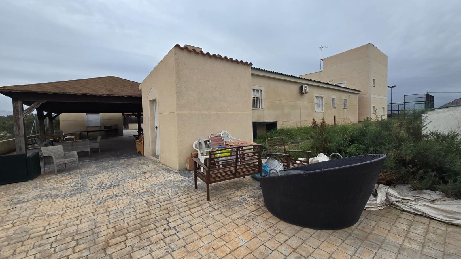Chalet de 6 habitaciones en La Marina en venta con piscina - 430.000 € (Ref: 9878859)