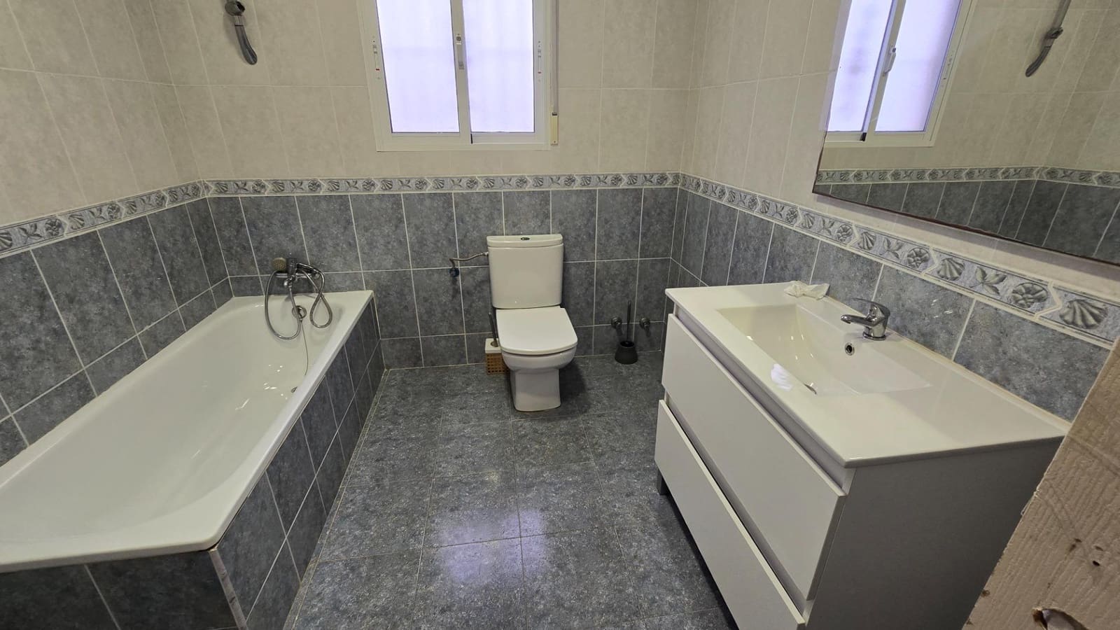 Chalet de 6 habitaciones en La Marina en venta con piscina - 430.000 € (Ref: 9878859)
