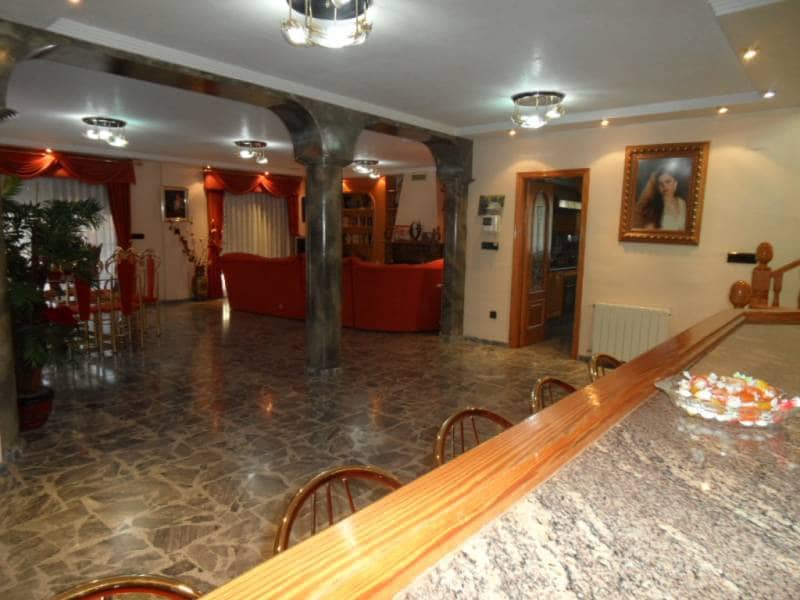 5 soveværelse Villa til salg i Elche / Elx med garage - € 700.000 (Ref: 9878860)