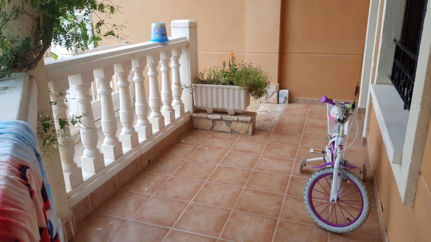 4 chambre Bungalow à vendre à Santa Pola avec piscine garage - 356 000 € (Ref: 9878861)