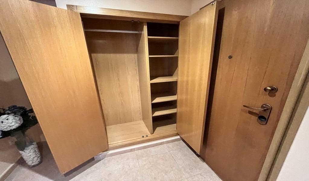 Piso de 5 habitaciones en Torrevieja en venta con garaje - 299.900 € (Ref: 9878863)