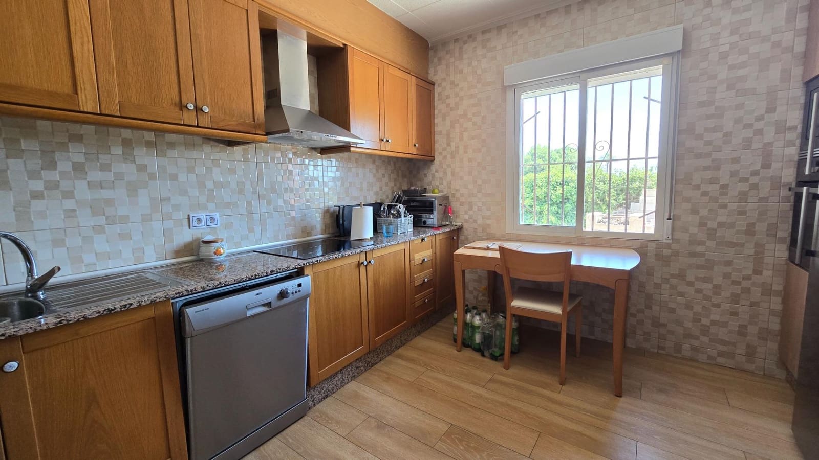 6 soverom Villa til salgs i Aspe - € 550 000 (Ref: 9878867)