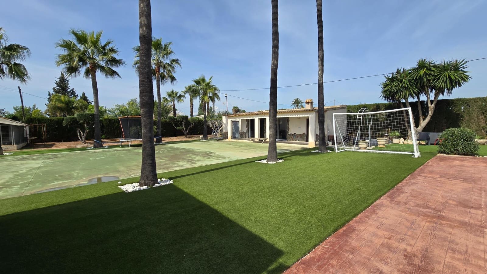 4 camera da letto Villa in vendita in Matola con piscina - 485.000 € (Rif: 9878871)