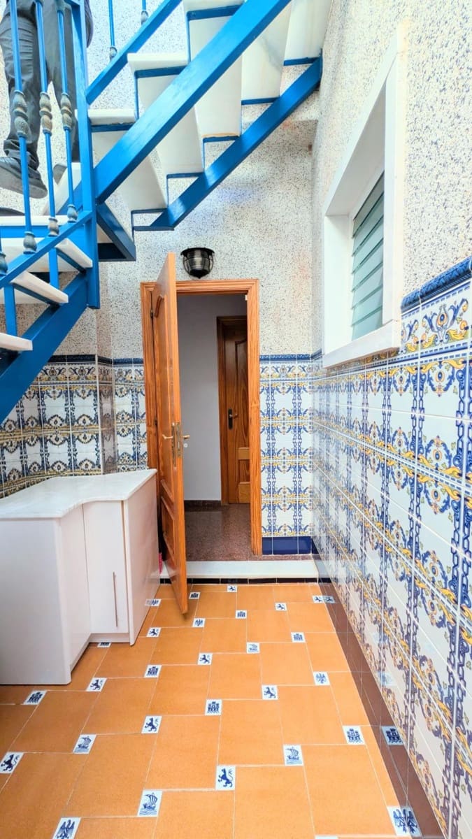 6 sypialnia Willa na sprzedaż w Elche / Elx z basenem - 580 000 € (Ref: 9892374)