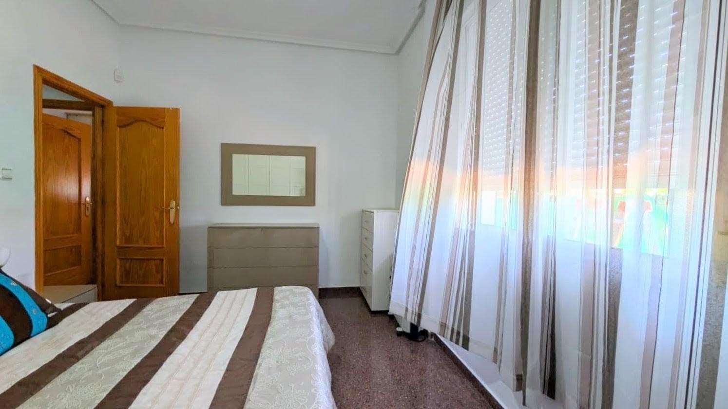 6 sypialnia Willa na sprzedaż w Elche / Elx z basenem - 580 000 € (Ref: 9892374)