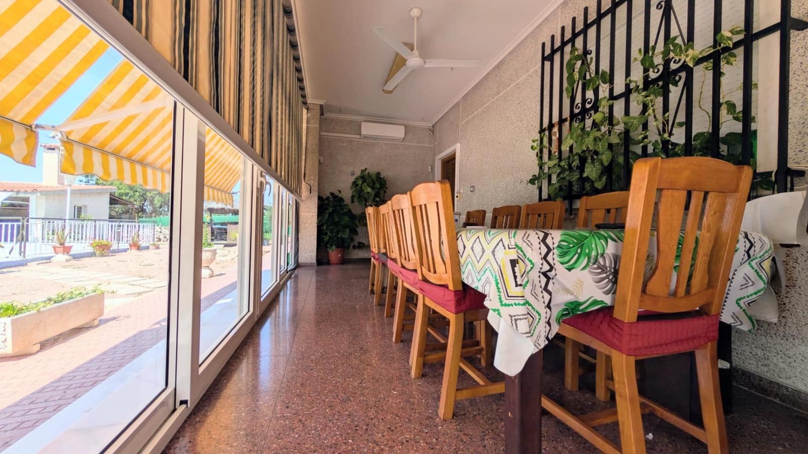 6 sypialnia Willa na sprzedaż w Elche / Elx z basenem - 580 000 € (Ref: 9892374)