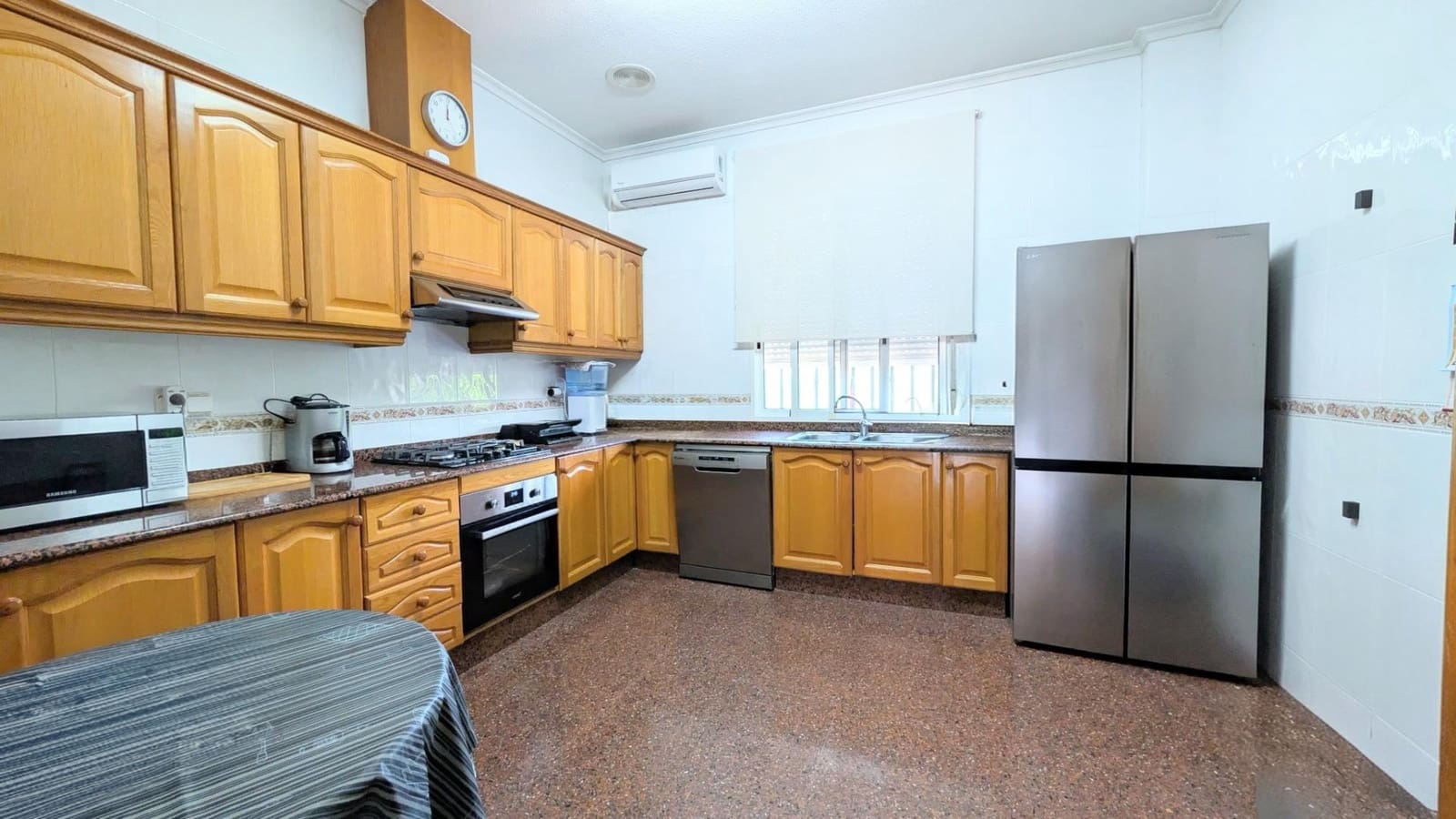 6 sypialnia Willa na sprzedaż w Elche / Elx z basenem - 580 000 € (Ref: 9892374)