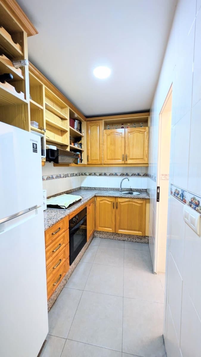 2 slaapkamer Flat te koop in Elche / Elx - € 135.000 (Ref: 9893867)